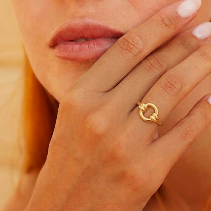 Anillo Vega